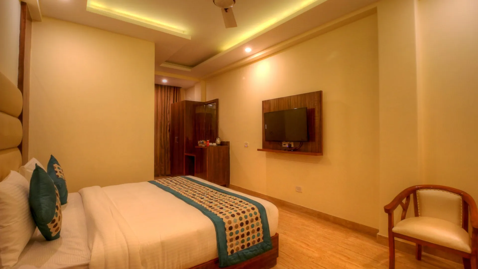 Viva Hotel And Banquet New Delhi